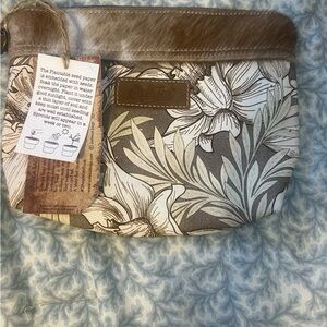 NWT Sixtease Western- Style Upcycled “Plantable” Seed Tan/Brown Clutch Bag